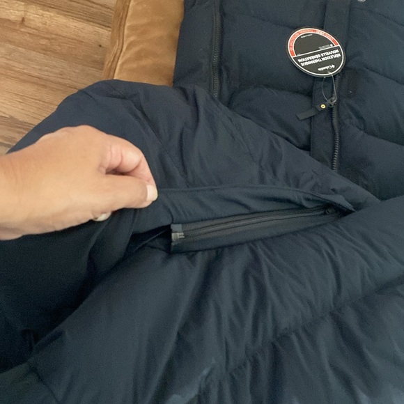 Columbia - Picture 11 of 15